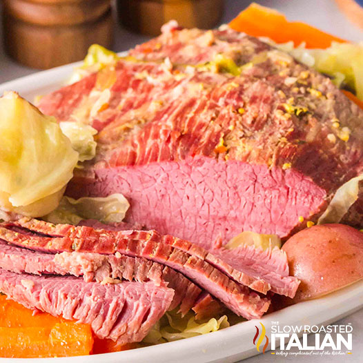 Corned Beef with Cabbage and Potatoes Recipe