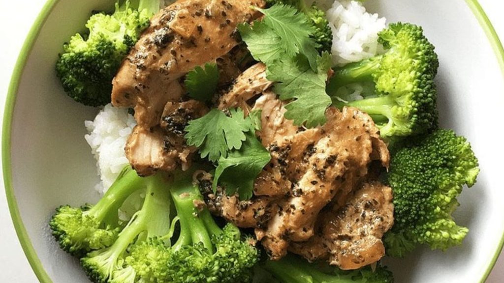 Crock Pot Coconut Green Curry Basil Chicken