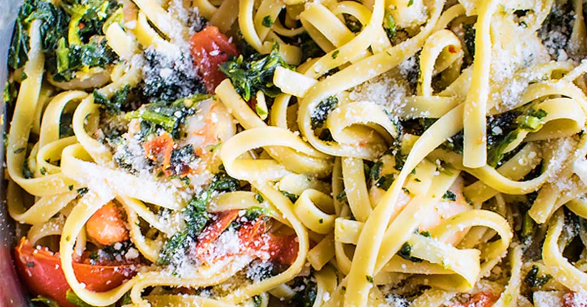 Shrimp, Spinach, and Tomato Pasta