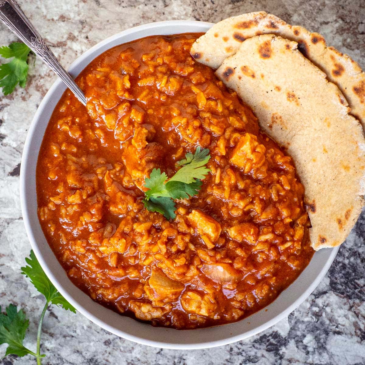 One Pot Chicken Tikka Masala (With Coconut Milk)