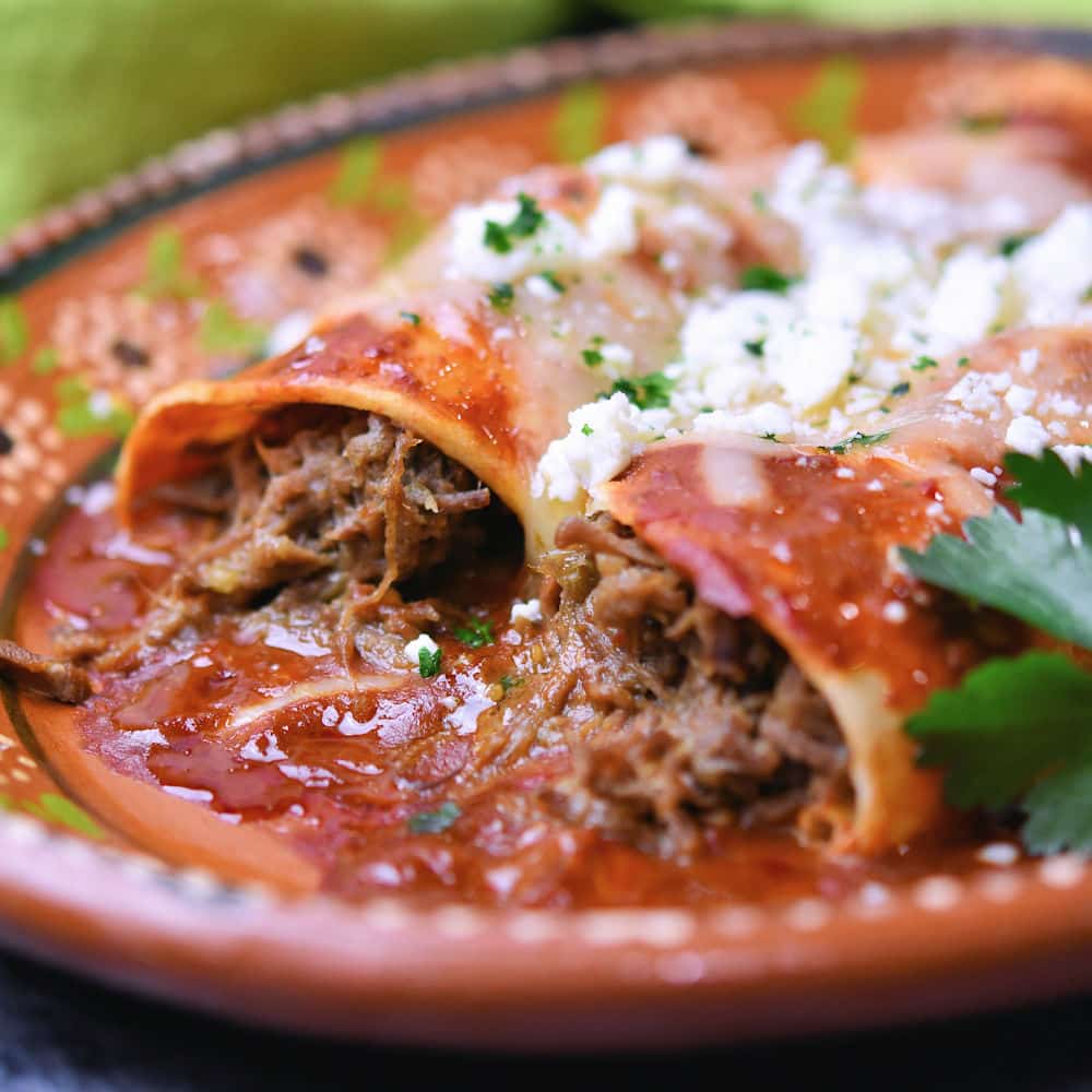 Shredded Beef Green Chiles Enchiladas