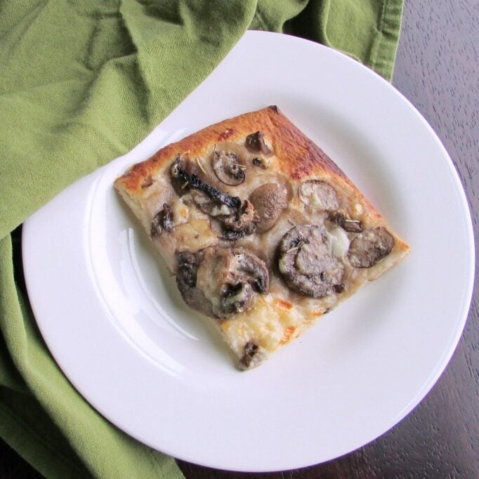 MiMi’s Easy Mushroom Flatbread