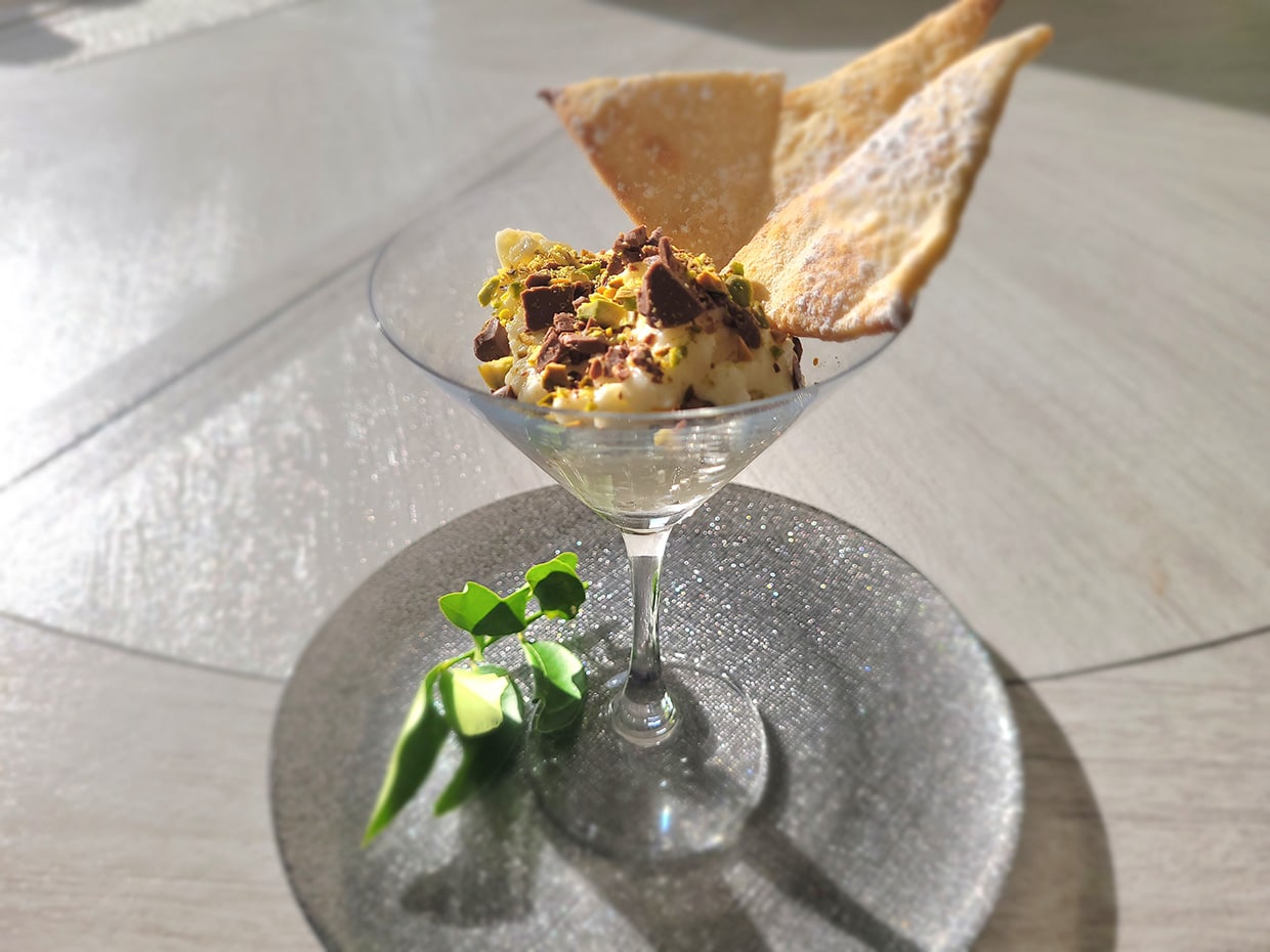 Unholy Cannoli (Boozy Cannoli)