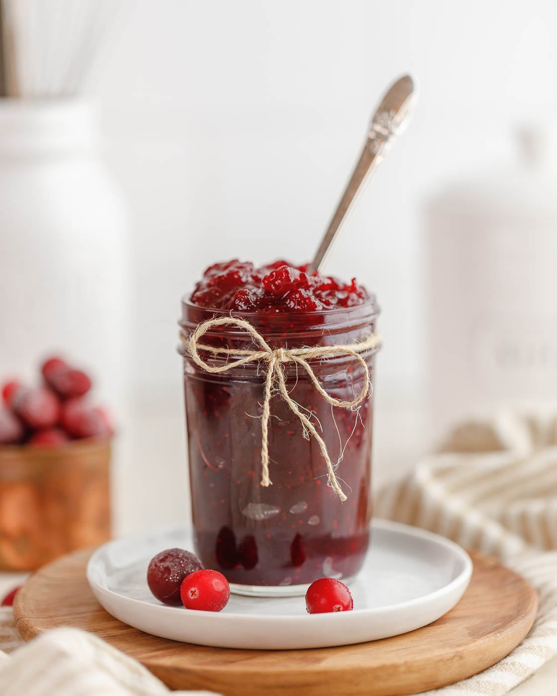 Simple Cranberry Jam Recipe (3 ingredients)