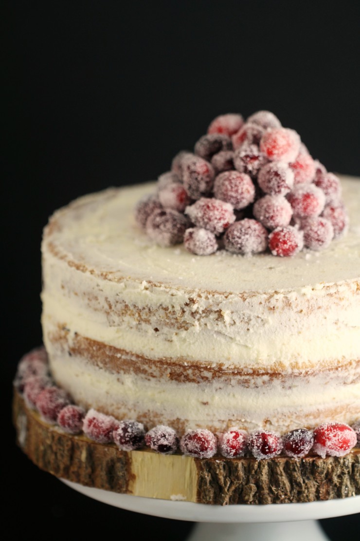 Nobody will believe this Cranberry White Chocolate Cake with Frosted Cranberries is dairy and egg-free and will be wowed by not only its rustic beauty but also by its decadent flavour. The perfect way to finish off your holiday meal, this cake is a must for this year’s menu!